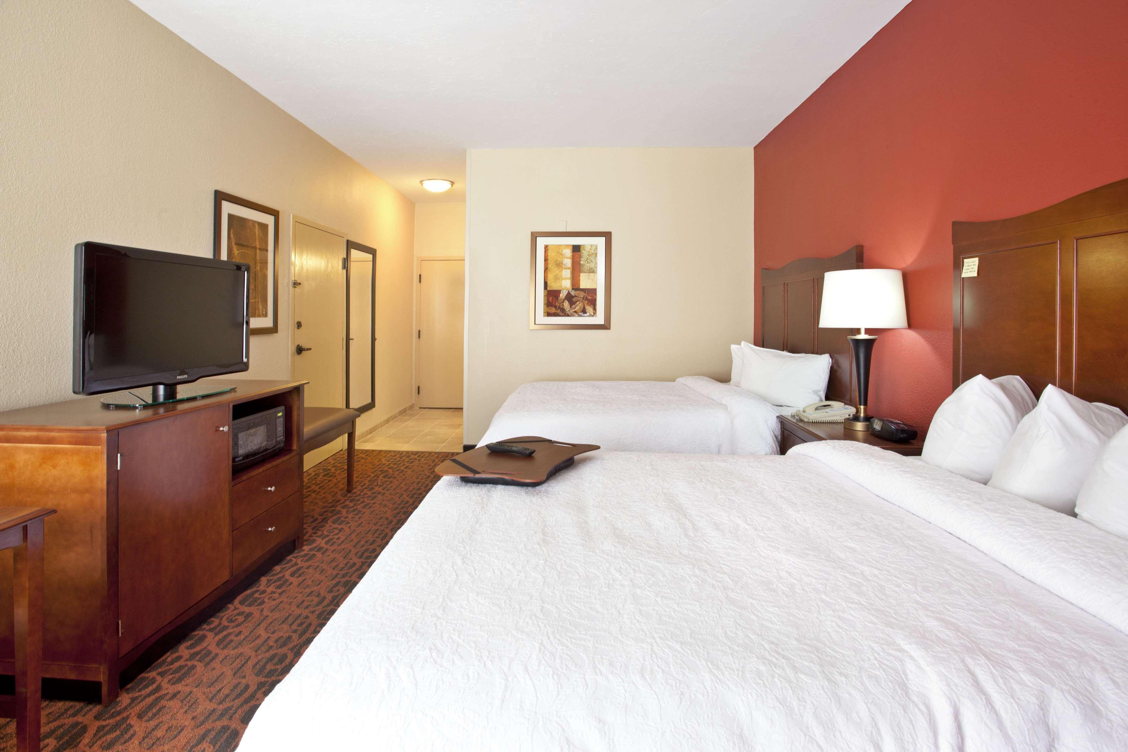 Hotel Hampton & El Paso-airport 3*