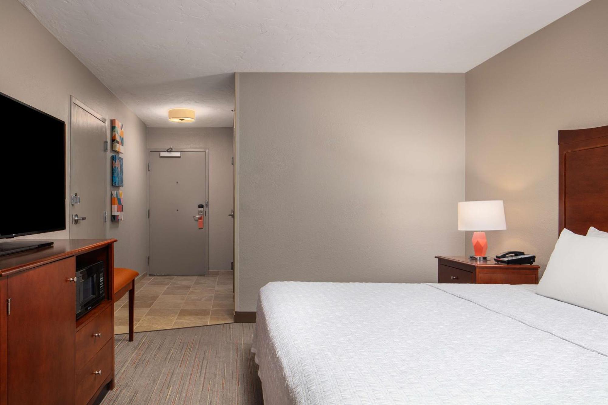 Hampton & El Paso-airport Hotel