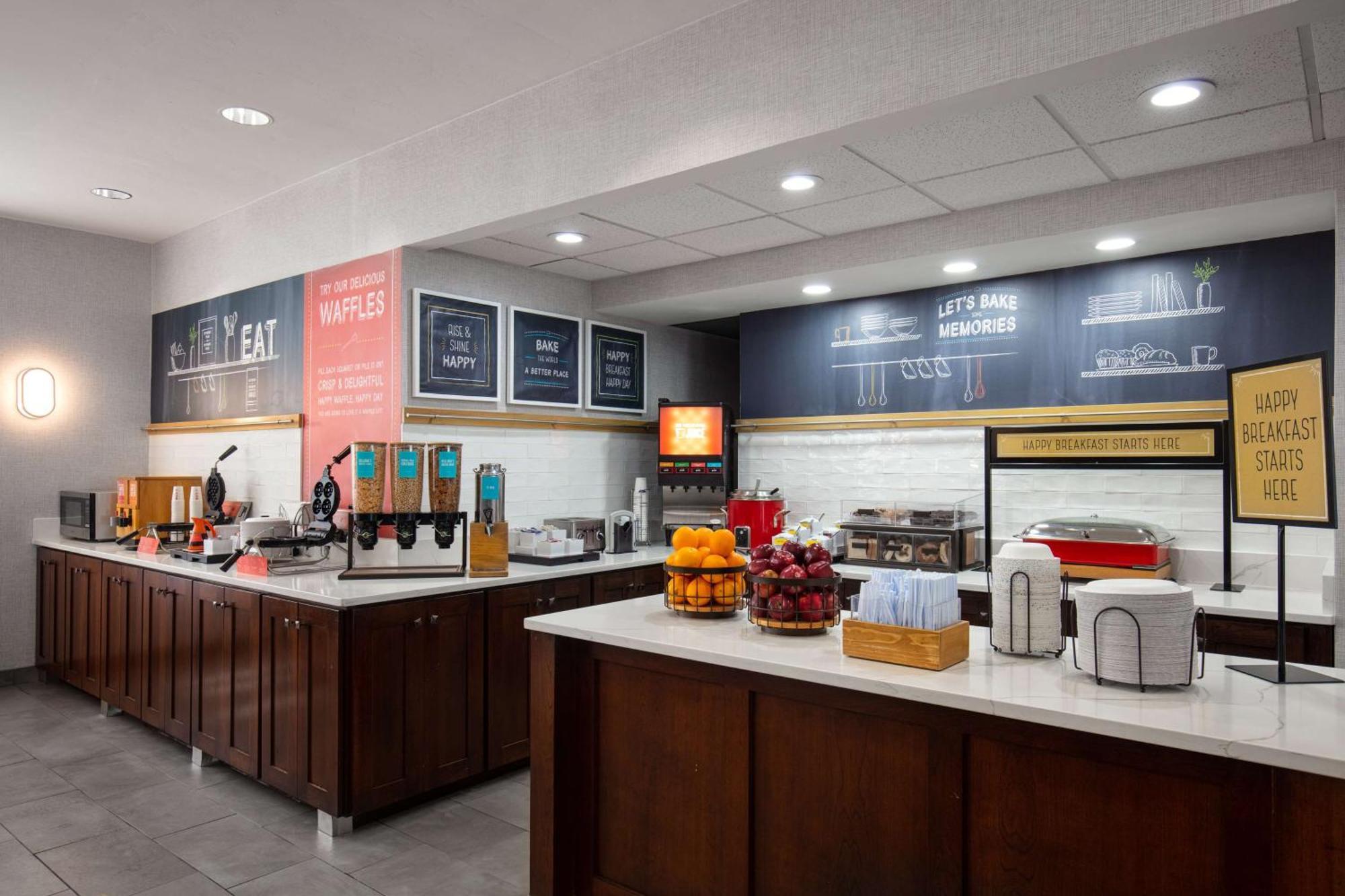 Hotel Hampton & El Paso-airport 3*